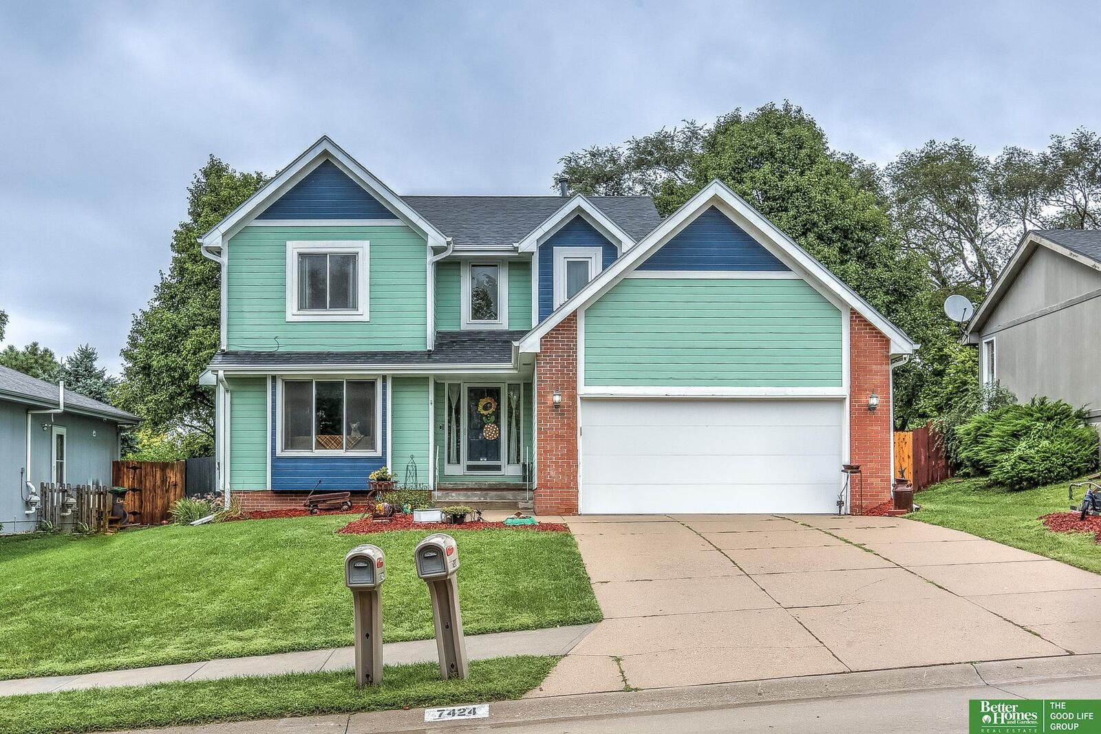 Property Photo:  7424 Girard Street  NE 68122 