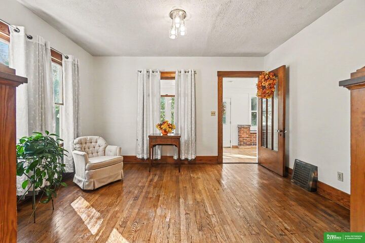 Property Photo:  646 N Colfax Street  NE 68788 