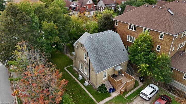 Property Photo:  94 Margaret Avenue  ON N2H 4H6 