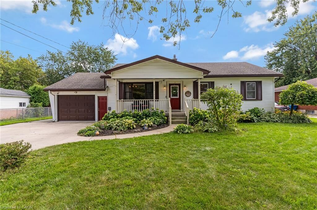 Property Photo:  113 Whitelock Street  ON N5A 1T2 