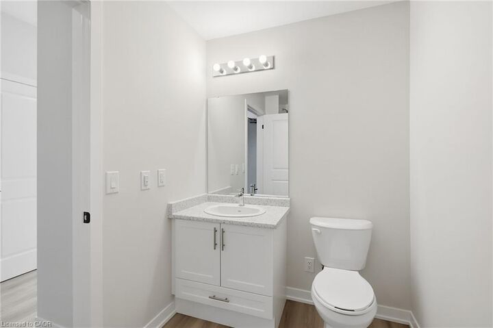 Property Photo:  2500 Saw Whet Boulevard 112  ON L6M 5L7 