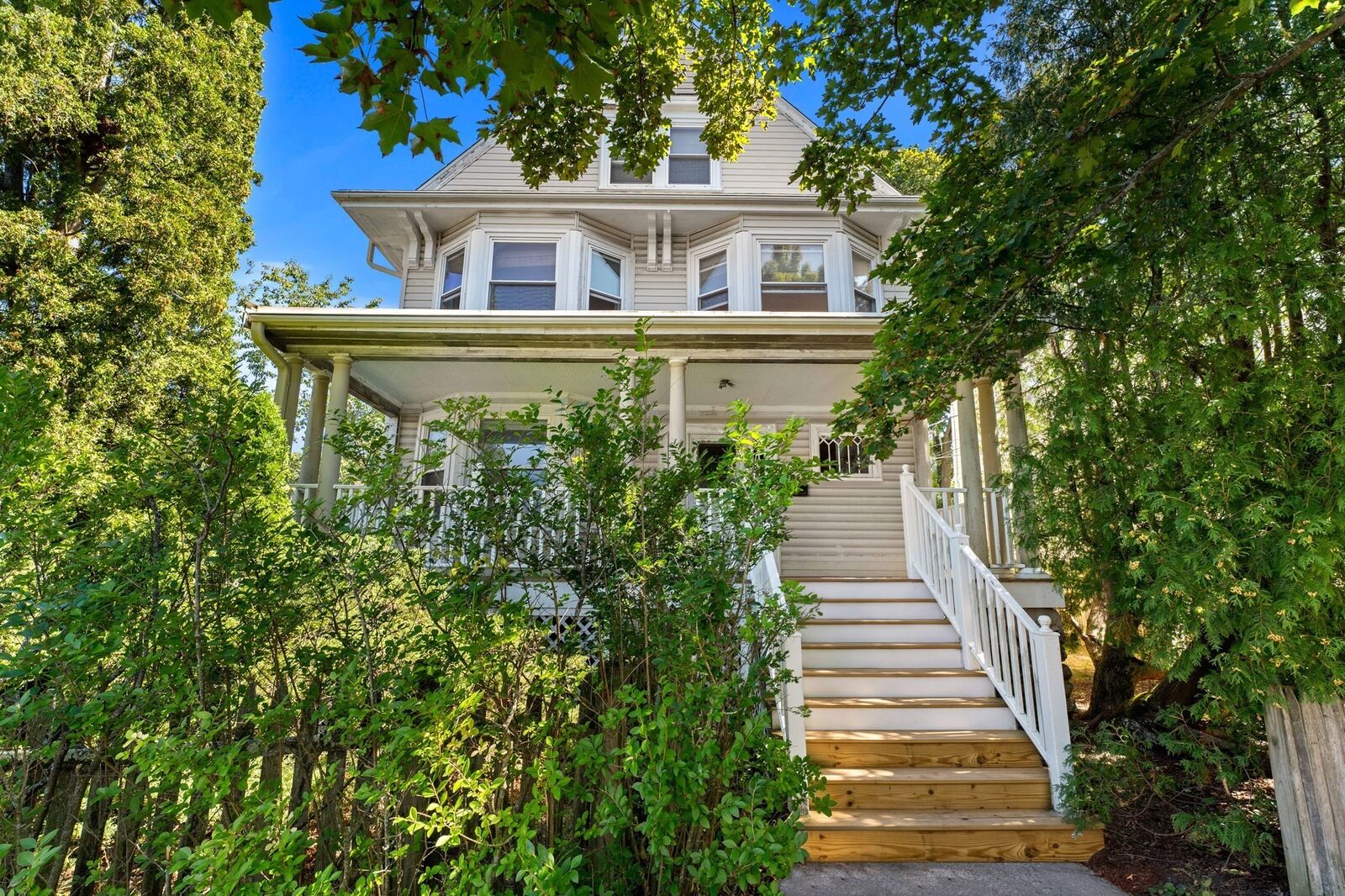 Property Photo: 99 Farragut Rd. MA 01907