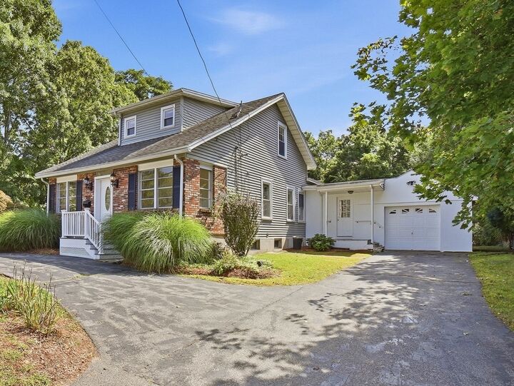 Property Photo:  550 Sunderland Road  MA 01604 
