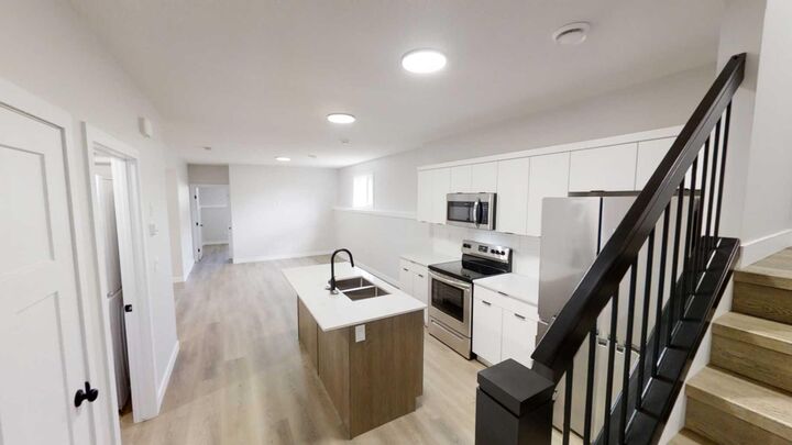Property Photo:  10205 126 Avenue A  AB T8V 6J3 