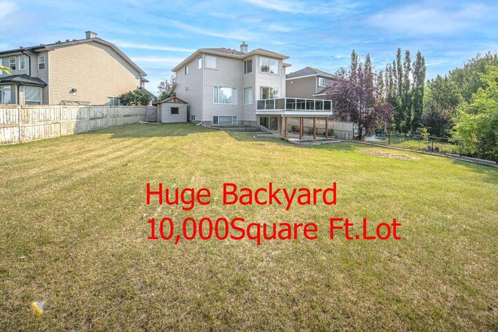 Property Photo:  66 Royal Oak Grove NW  AB T3G 5P3 