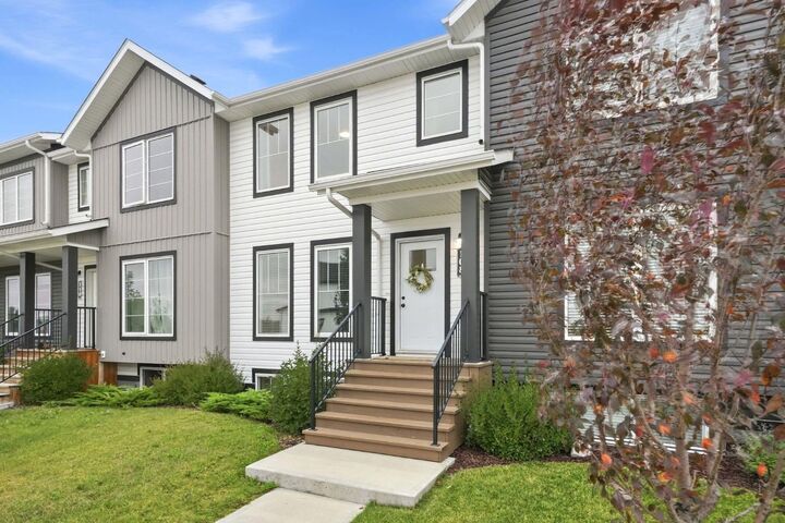 Property Photo:  108 Memorial Parkway  AB T4E 3C5 