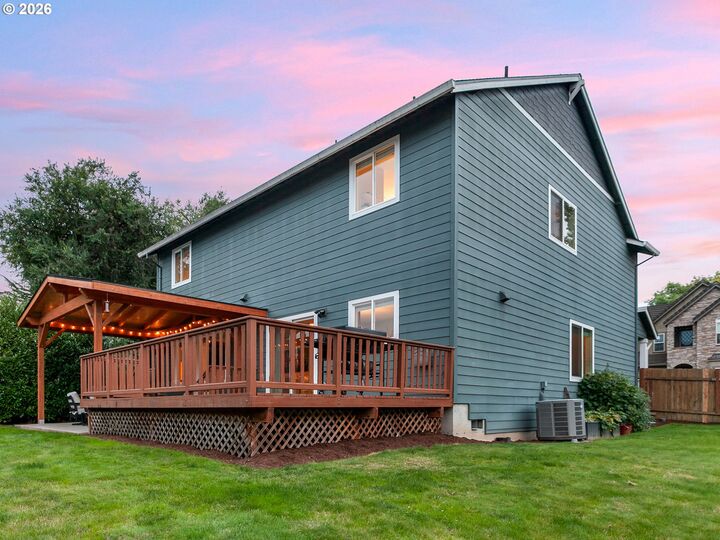 Property Photo:  15109 NW Todd St  OR 97006 