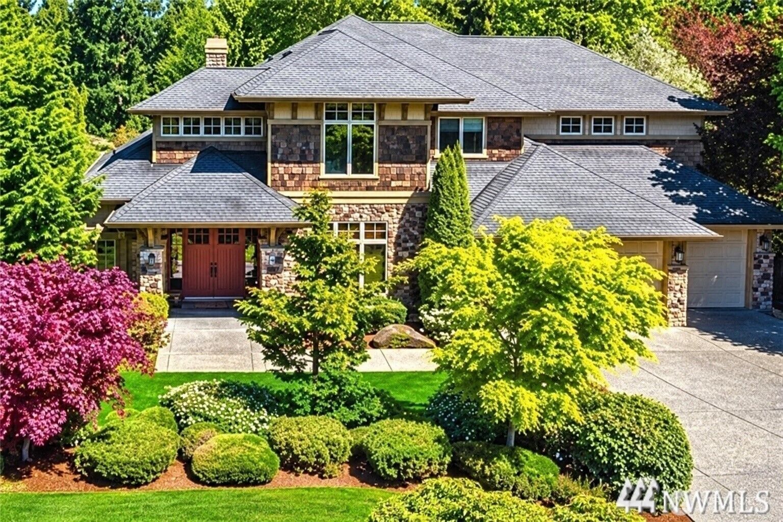 Property Photo: 2618 100th Avenue NE WA 98004
