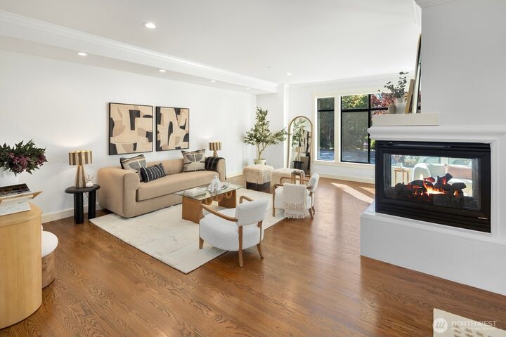Property Photo: 1826 Market Street WA 98033