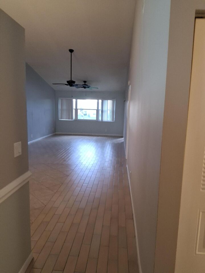 Property Photo:  4693 E Lucerne Lakes Boulevard E 202  FL 33467 