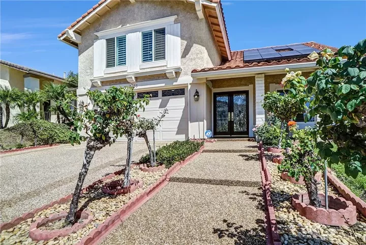 Property Photo:  3835 Calle Alta Vista  CA 91320 