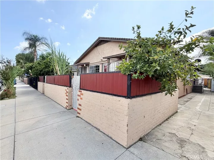 Property Photo: 218 E 60th Street CA 90003