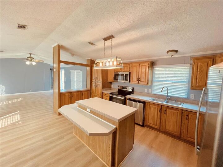 Property Photo:  4168 Greentree Lane  LA 70611 