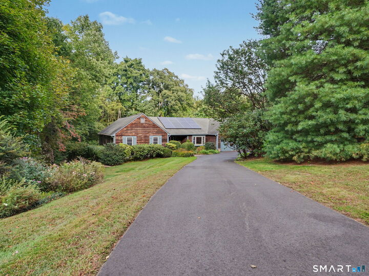 Property Photo:  59 Hannah Lane  CT 06468 