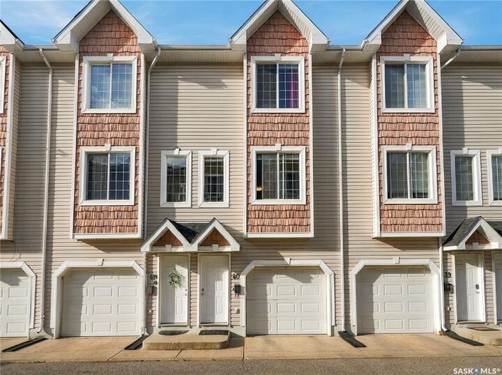 Photo de la propriété:  243 Herold Terrace 40  SK S7V 1J5 