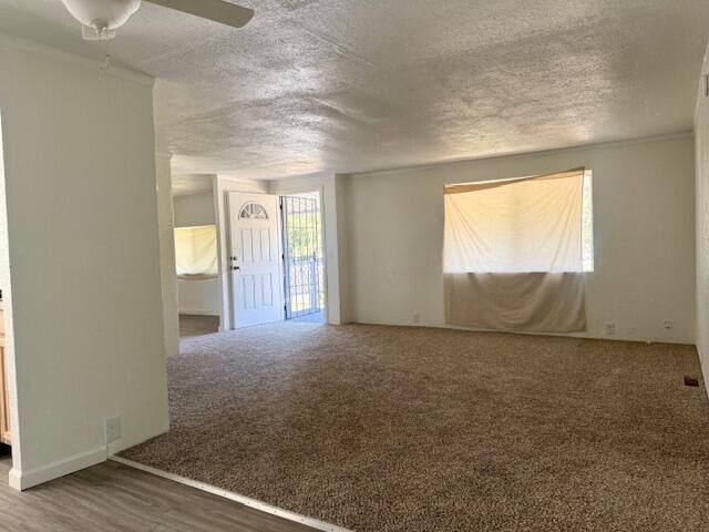 Property Photo:  15623 Jasmine Avenue  CA 93235 
