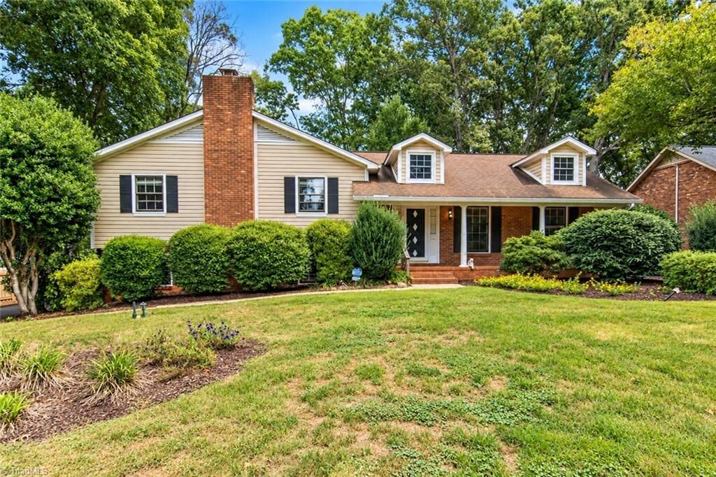 Property Photo:  321 Stanaford Road  NC 27104 