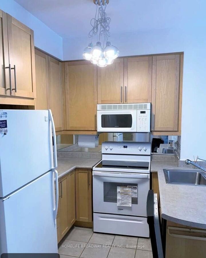 Photo de la propriété:  1121 Bay Street 403  ON M5S 3L9 