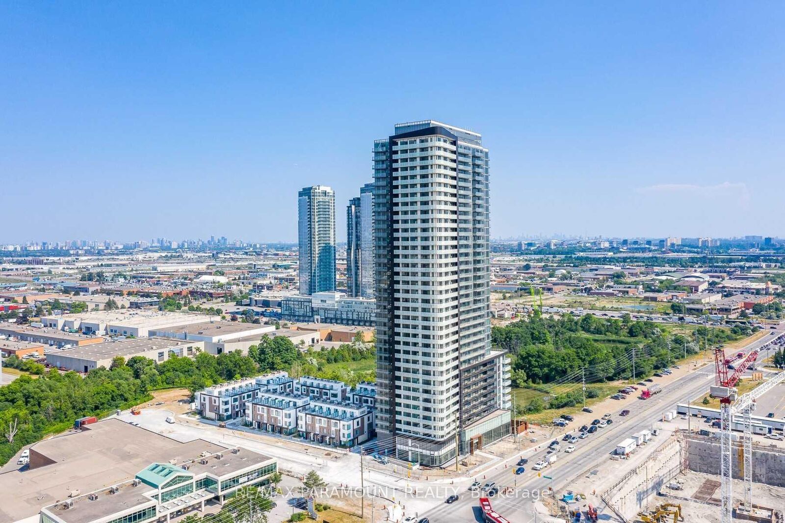Property Photo: 7895 Jane Street 1501 ON L4K 2M7