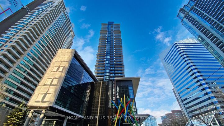 Property Photo:  4955 Yonge Street 2202  ON M3N 0L8 