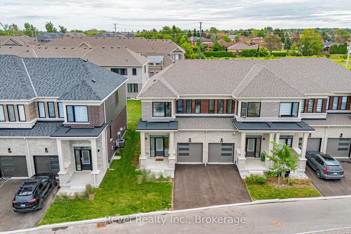 Property Photo: 38 Hickey Lane ON K9V 1T9