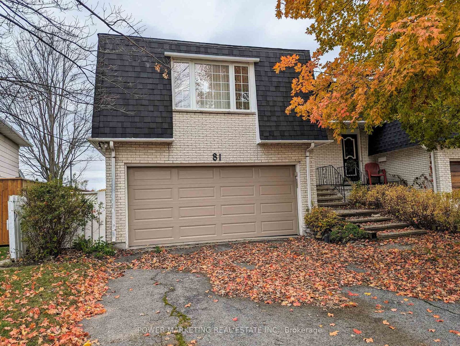 Property Photo:  81 Craig Henry Drive B  ON K2G 3S8 