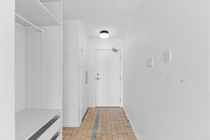 Property Photo: 95 Prince Arthur Avenue 708 ON M5R 3P6
