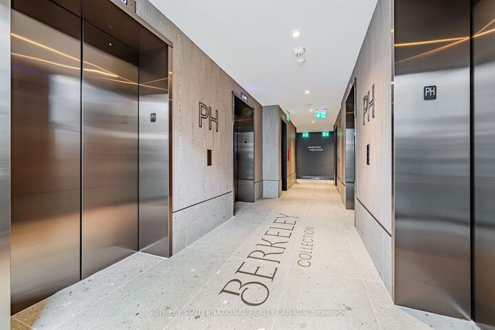 Property Photo:  30 Mutual Street E2909  ON M5B 2A7 