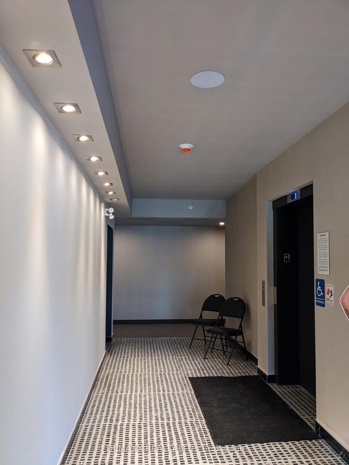 Property Photo:  1 Chef Lane 303  ON L9J 0T1 