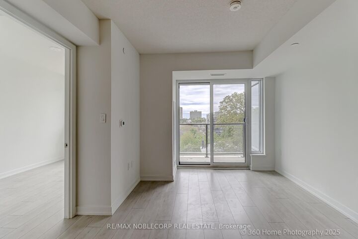 Property Photo:  556 Marlee Avenue 508  ON M6B 0B1 