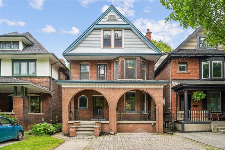 Property Photo: 33 Saint Clair Avenue ON L8M 2N4