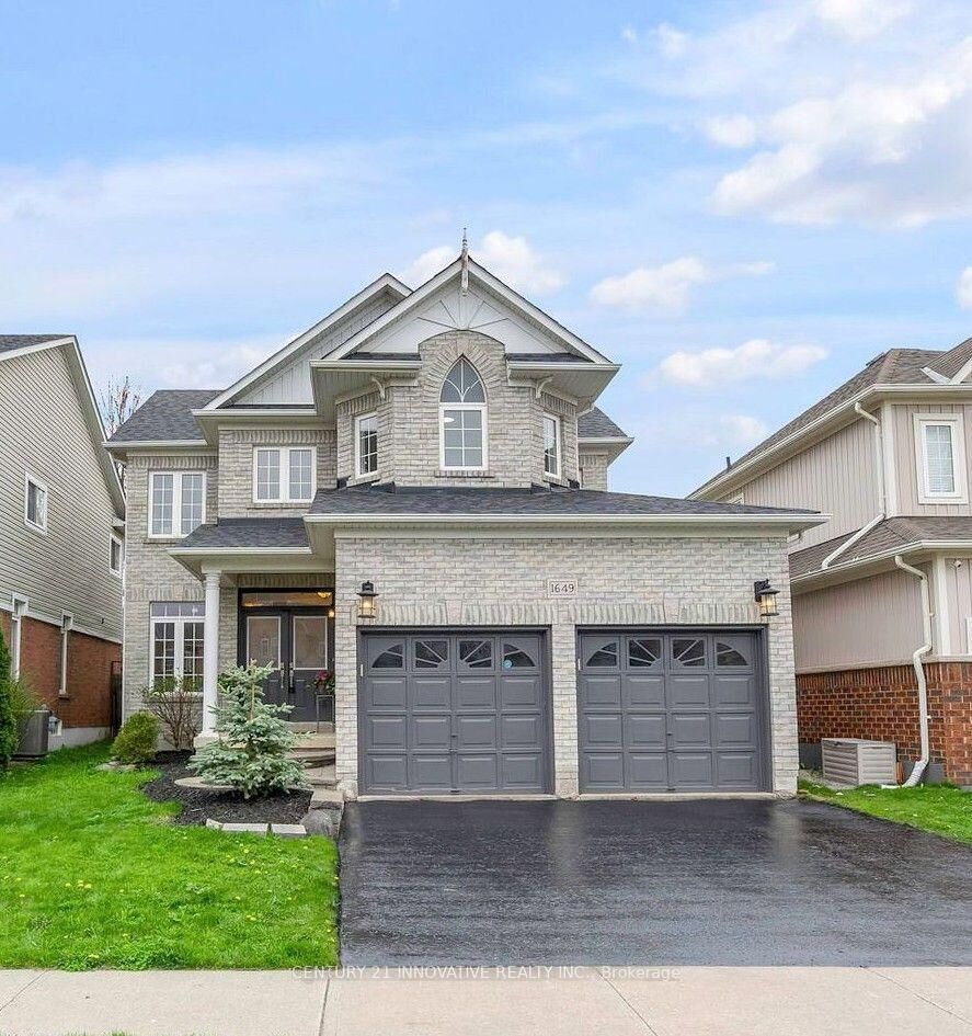 Property Photo:  1649 Sherbrook Drive  ON L1K 2X1 