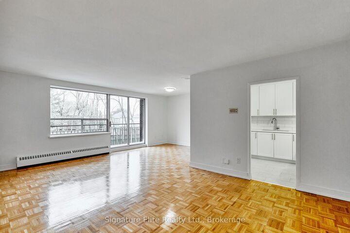 Property Photo:  71 Guildwood Parkway 324  ON M1E 1P2 