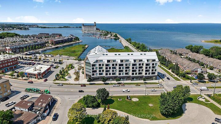 Property Photo:  31 Huron Street 618  ON L9Y 5T7 
