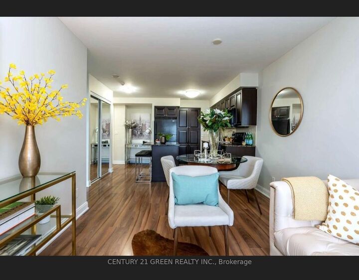Property Photo:  330 Burnhamthorpe Road W 1006  ON L5B 0E1 