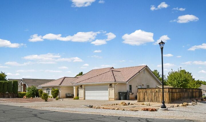 Property Photo:  1133 E McKinley Way  UT 84790 