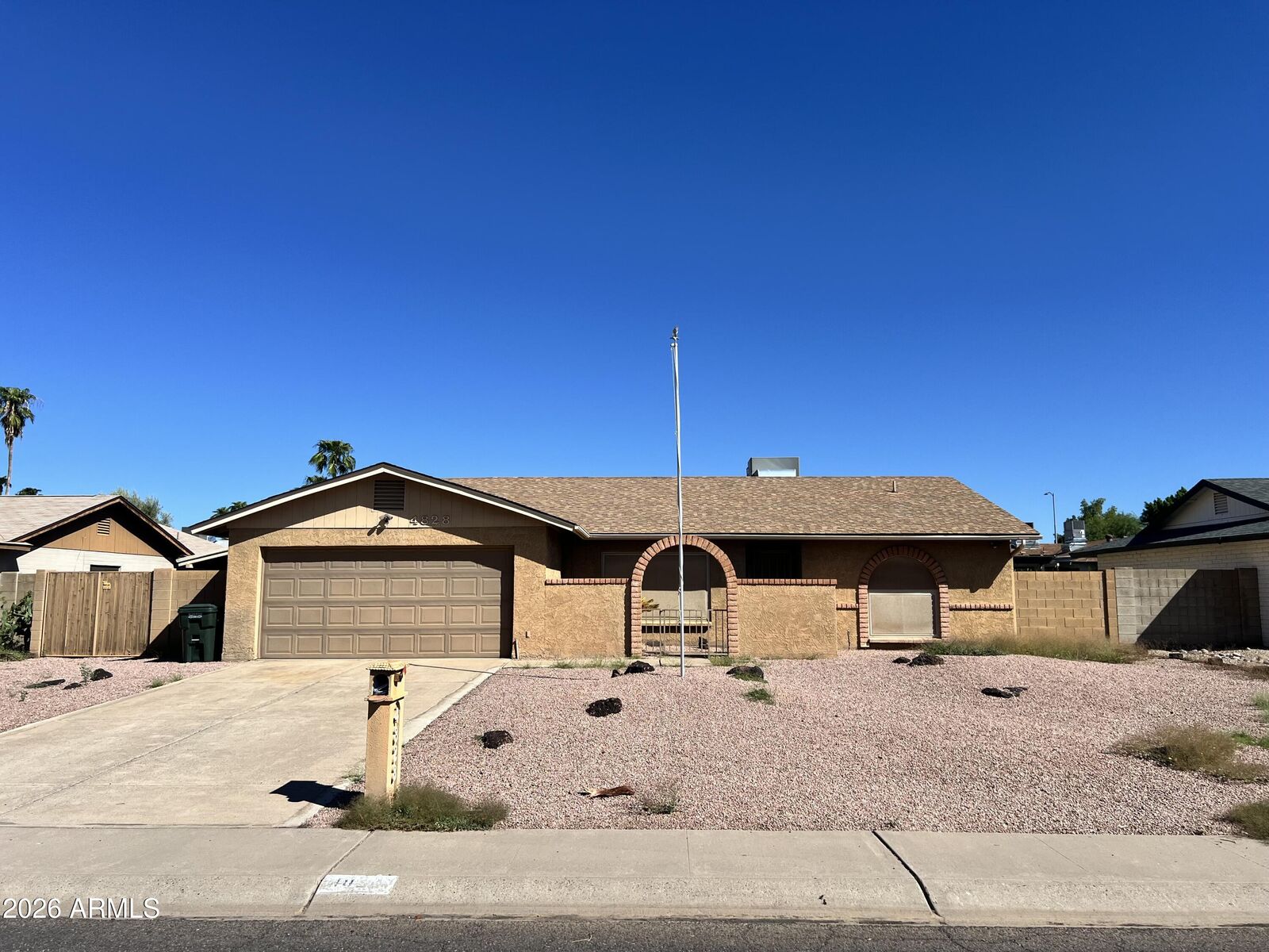 Property Photo: 4828 E Evans Drive AZ 85254