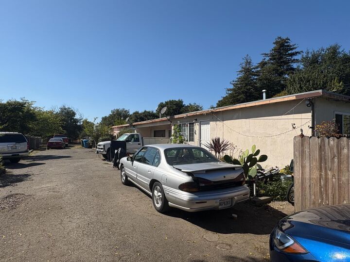 Property Photo: 2721 2723 Victoria Drive CA 95407