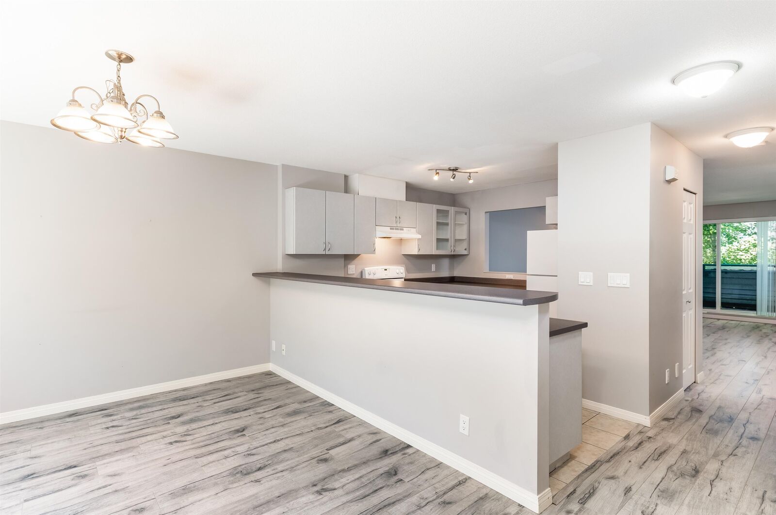 Property Photo:  132 Shoreline Circle  BC V3H 5B3 