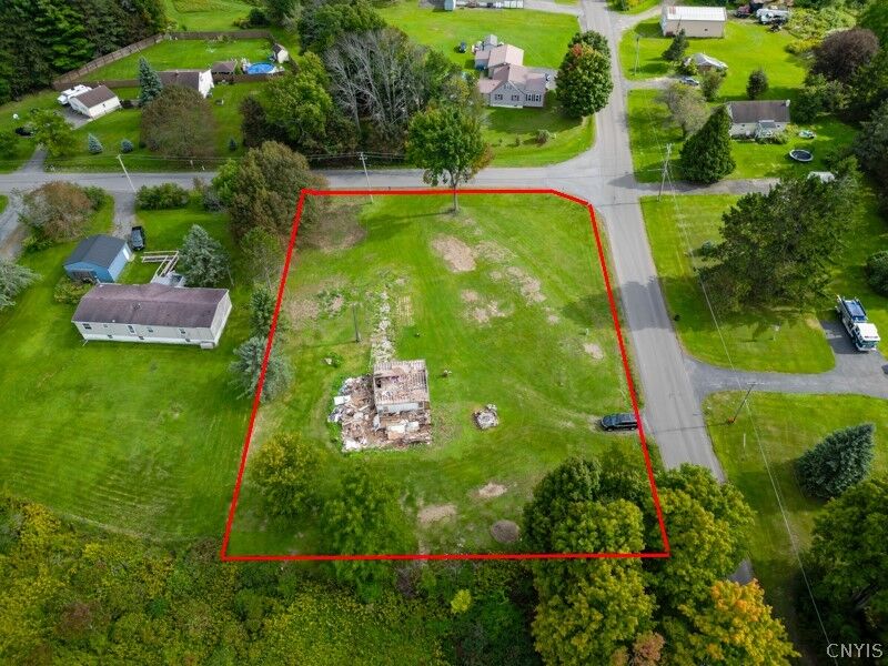 Property Photo:  222 Fernicliff Rd  NY 13407 