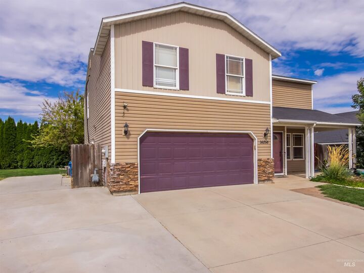 Property Photo: 14256 Pearl Pointe Dr ID 83607