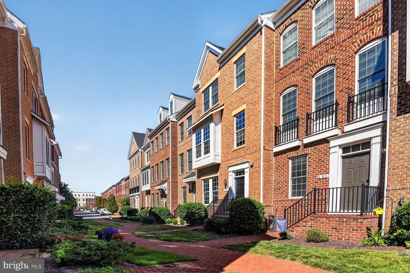 Property Photo:  281 Train Whistle Terrace SE  VA 20175 