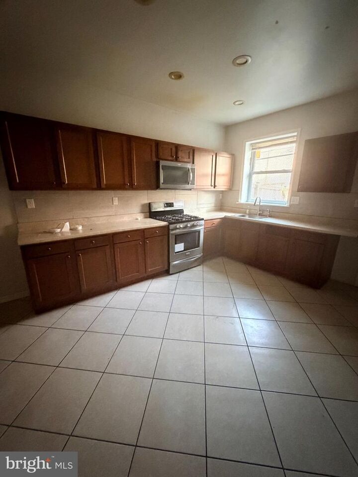 Property Photo:  3104 E Fayette Street  MD 21224 
