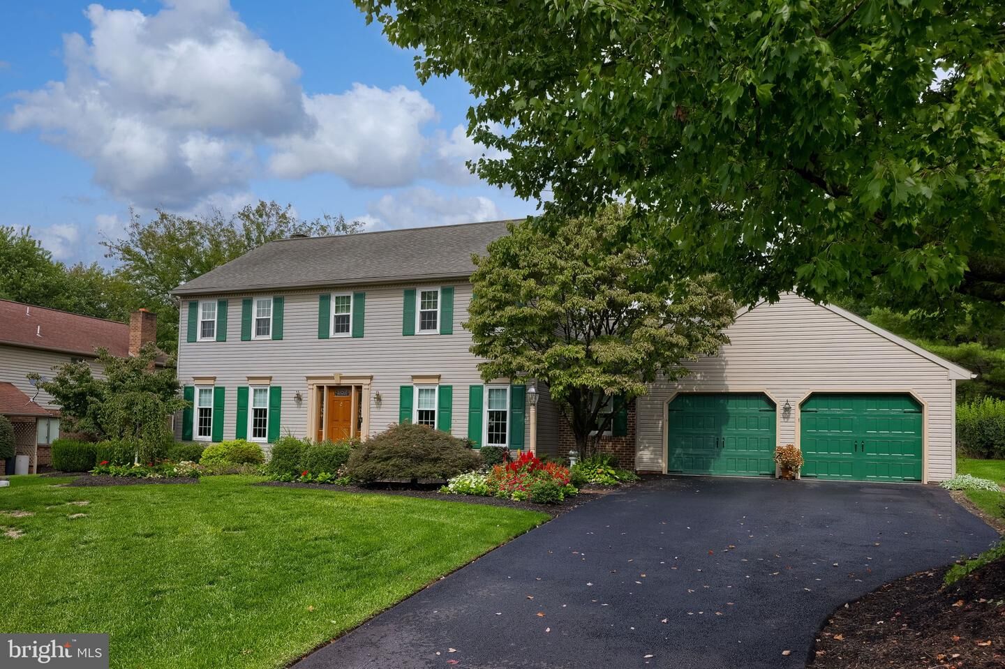 Property Photo:  24 Countryside Lane  PA 17543 