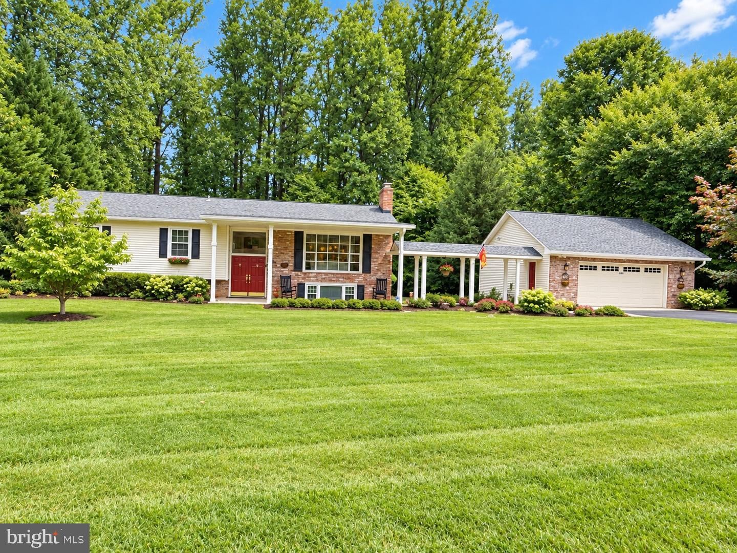 Property Photo:  10800 Kelley Drive  VA 22030 