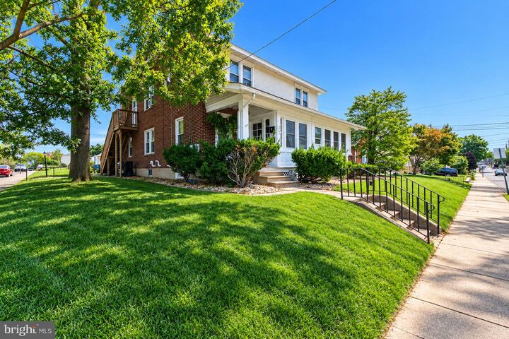 Property Photo:  281 N Main Street  PA 18969 