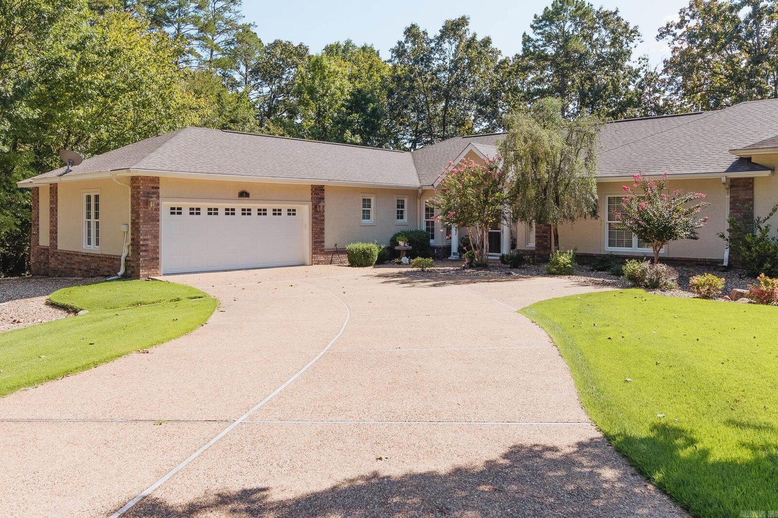 Property Photo: 5 Risco Ct Court AR 71909