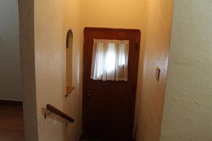 Property Photo: 135 Stanier Street MB R2L 1N4