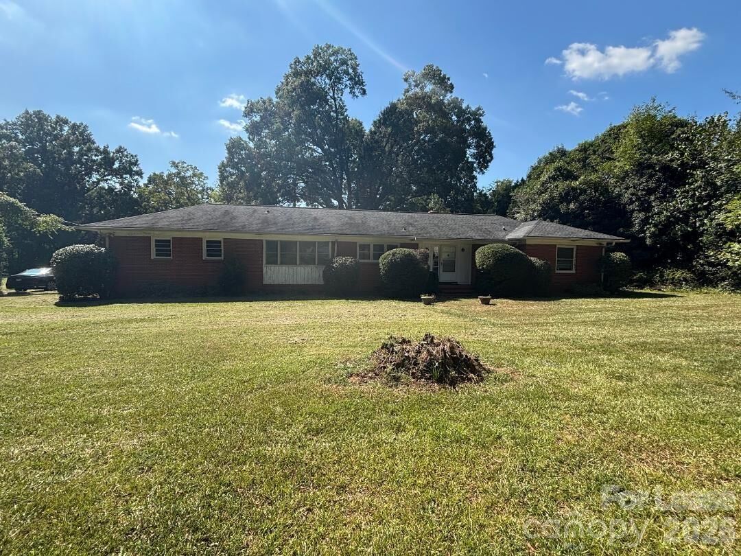 Property Photo:  6038 Preston Lane  NC 28270 
