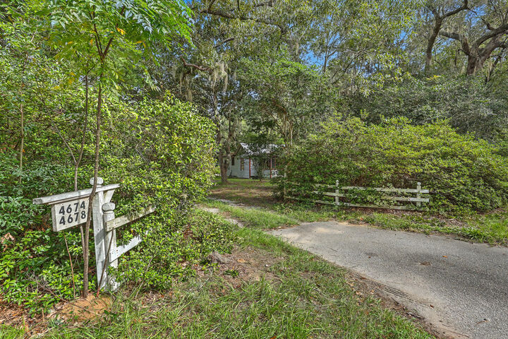 Property Photo: 4678 Maybank Highway SC 29487